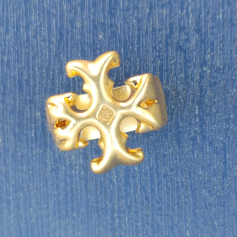 Tory Burch Ring Size 6 - Picture 2 of 16